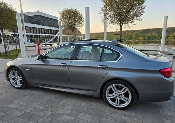 BMW Seria 5 cena 52900 przebieg: 440000, rok produkcji 2010 z Włocławek małe 301